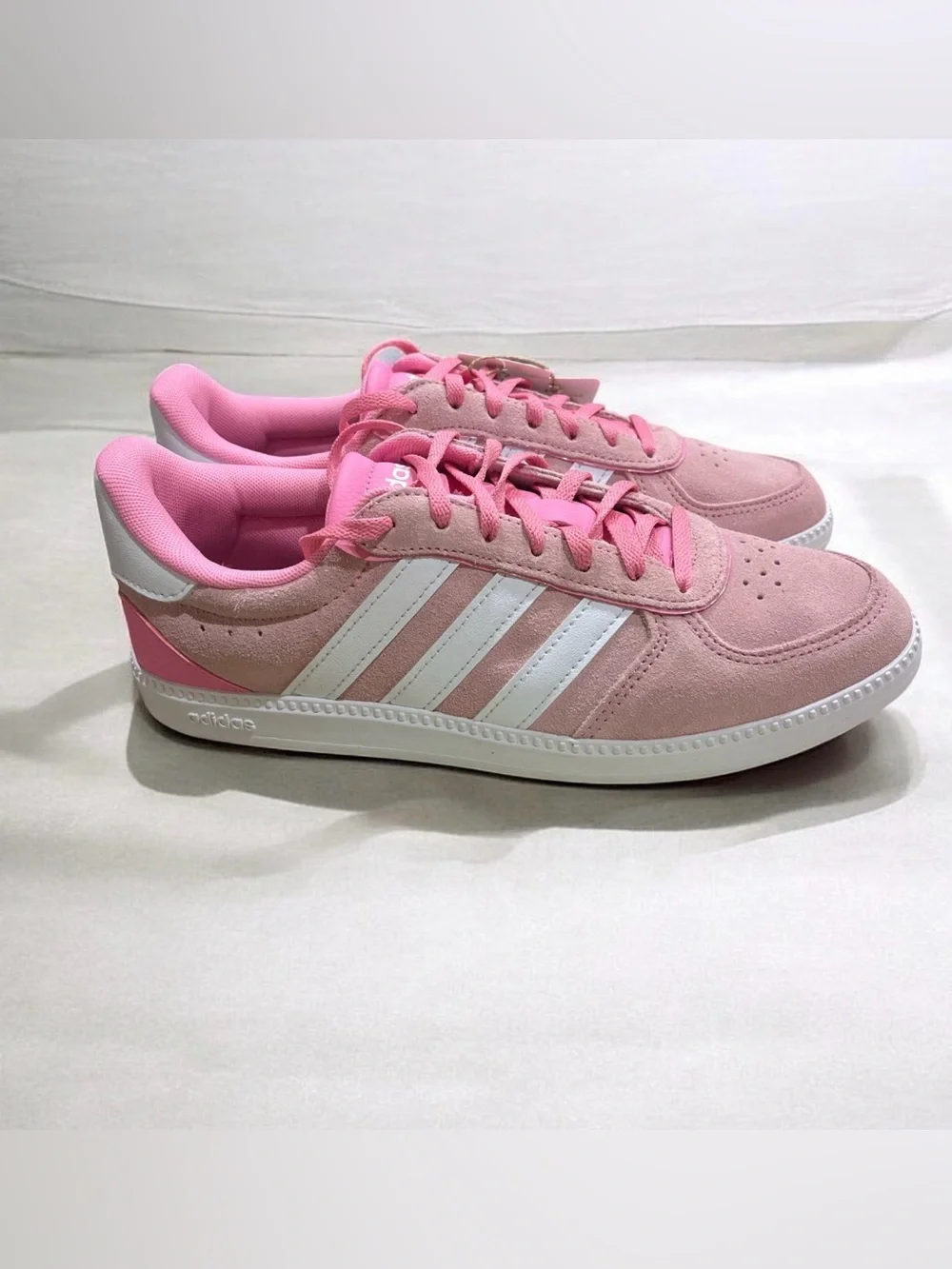 Adidas Women's Pink Suede Low-Top Sneakers 8